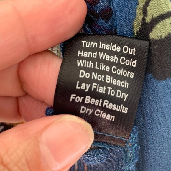 Blu Pepper Floral Wrap Boho Blouse size XS - Picture 15 of 16